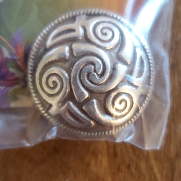 𝅺copy - Leather Handmade Cuffs and Bracelets - Picture 10 of 11